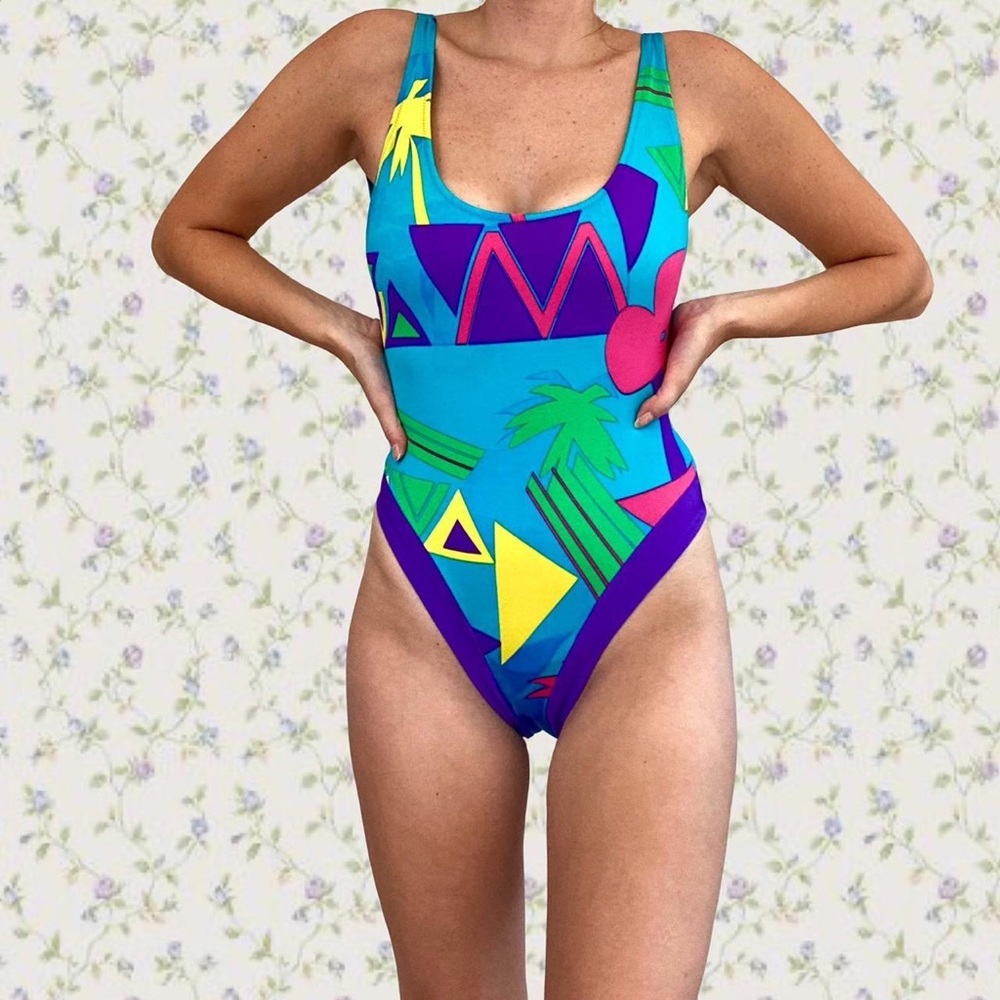 Vintage 1980’s Multicolored Graphic Print One Piece Bathing Suit
